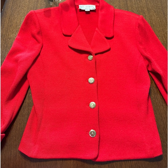 St. John Collection by Marie Gray size 2, 4 Christmas red - Picture 2 of 14